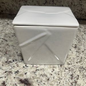 Threshold Chinese White Porcelain Takeout Box 5.5”x5.5”